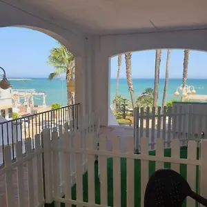 https://excellent-apartament-the-beach.es-andalucia.com